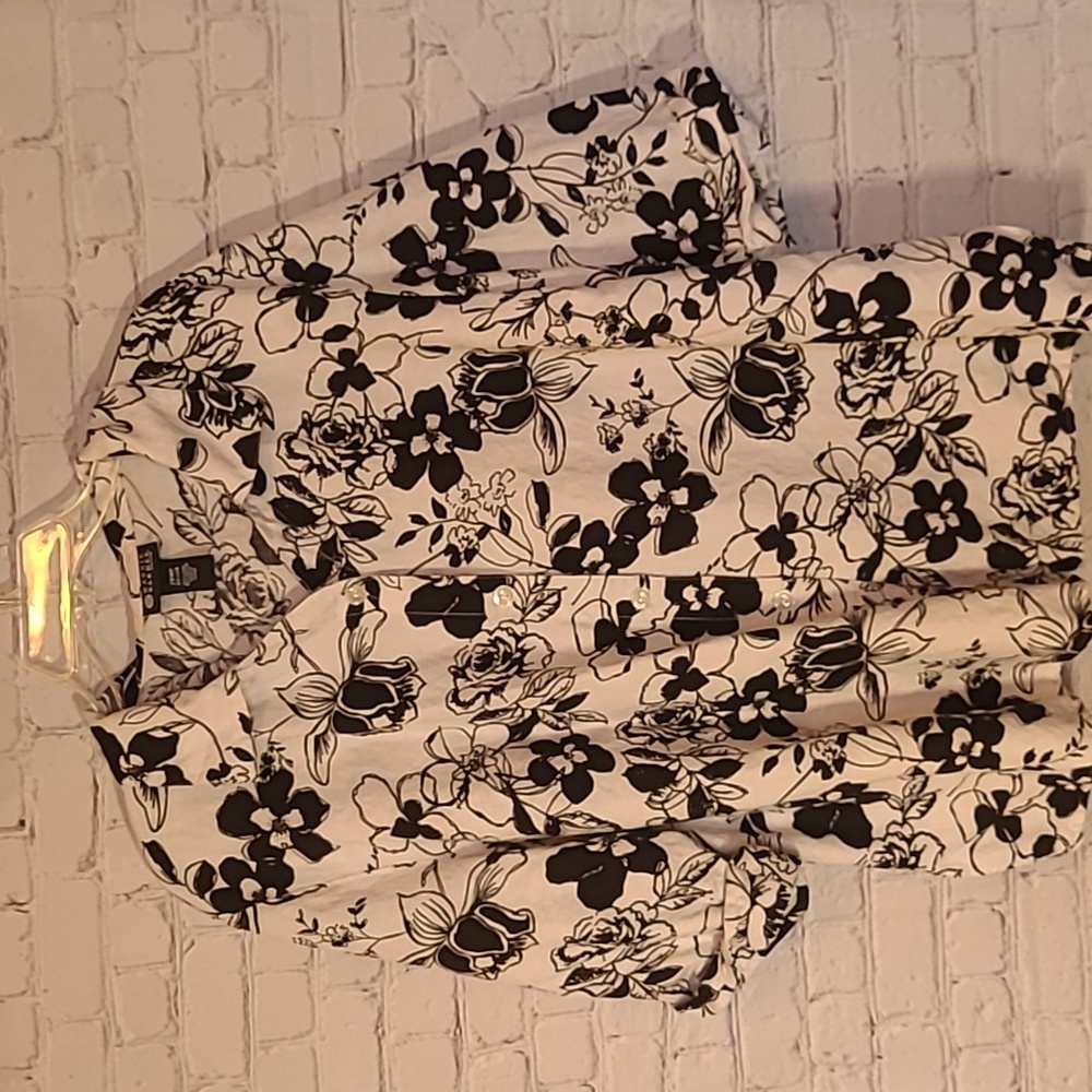 Black White 22/24P Tropical Print Blouse Button Front LInen Blend
